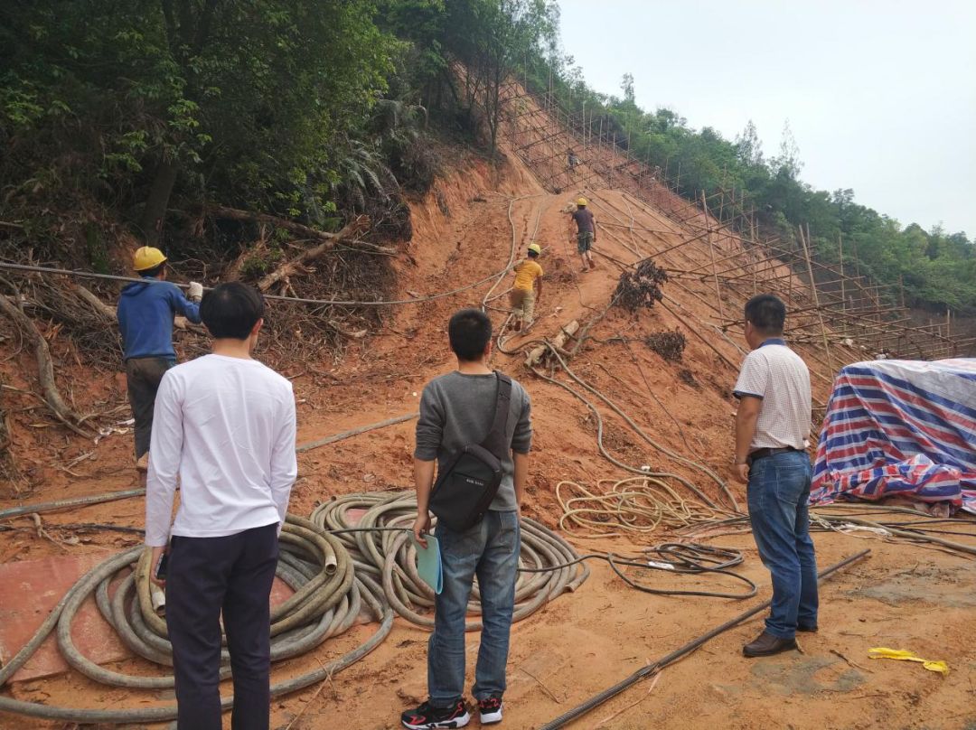 项目走访系列（五）：：： 边坡地质灾难监理项目走访 ——把关质量，以诚相待，1066vip威尼斯地灾部的清静允许