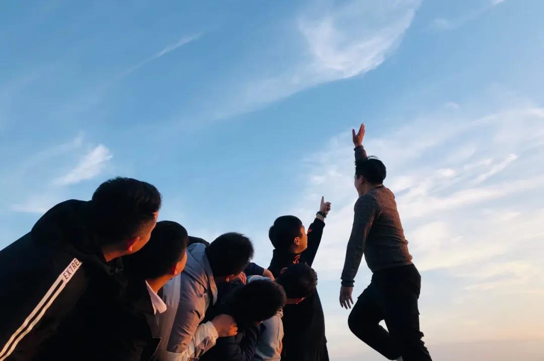 量圈儿NO.40丨生长路上不丢童真，，奋斗路上坚持认真